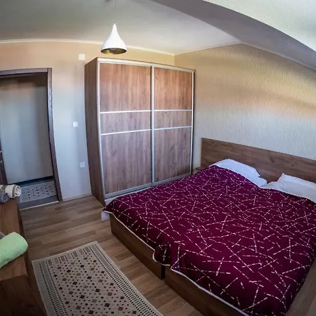 Dionis & Hotel